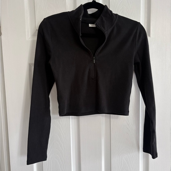 Sunday Best Black Cropped 1/2 Zip - Picture 7 of 9